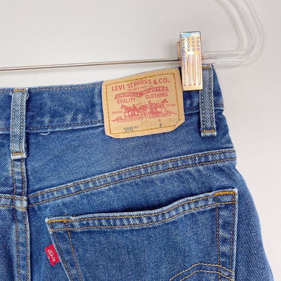 Levis 550 Cut Off Shorts Womens Size 8 Medium Wash High Waist Cotton Fringe Hem - Picture 9 of 12